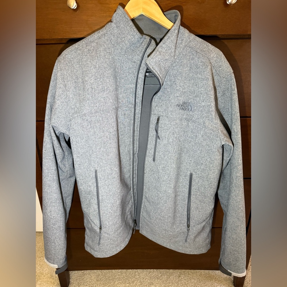 North Face 2014 Apex Bionic High Rise Gray C757 Soft Shell Jacket - Size L